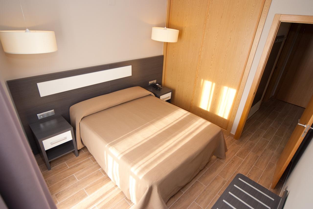 Apartahotel & Spa Jacetania Jaca Buitenkant foto